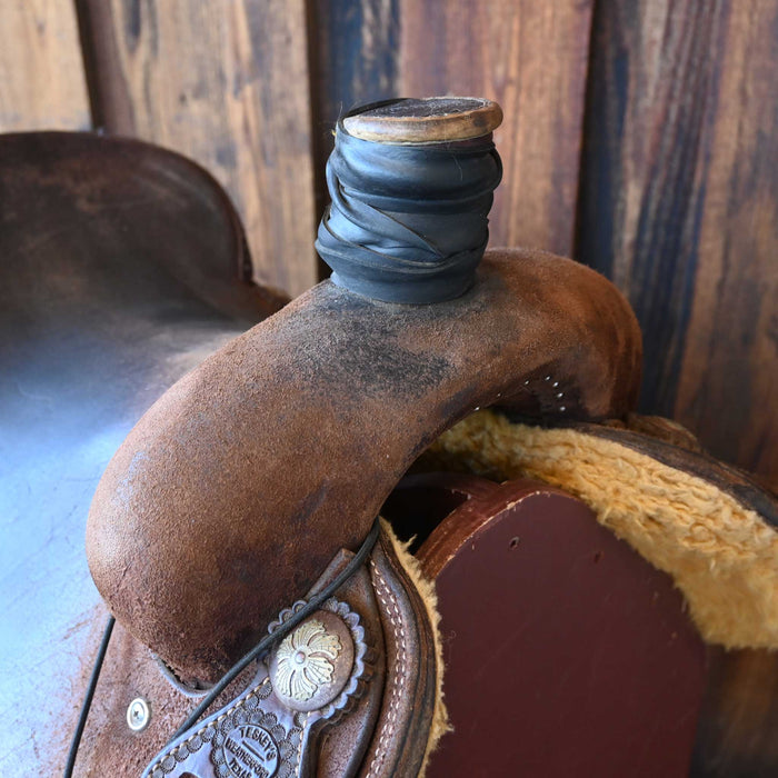15.5" USED TESKEY'S TEAM ROPING SADDLE