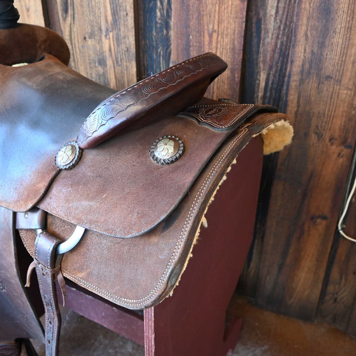 15.5" USED TESKEY'S TEAM ROPING SADDLE