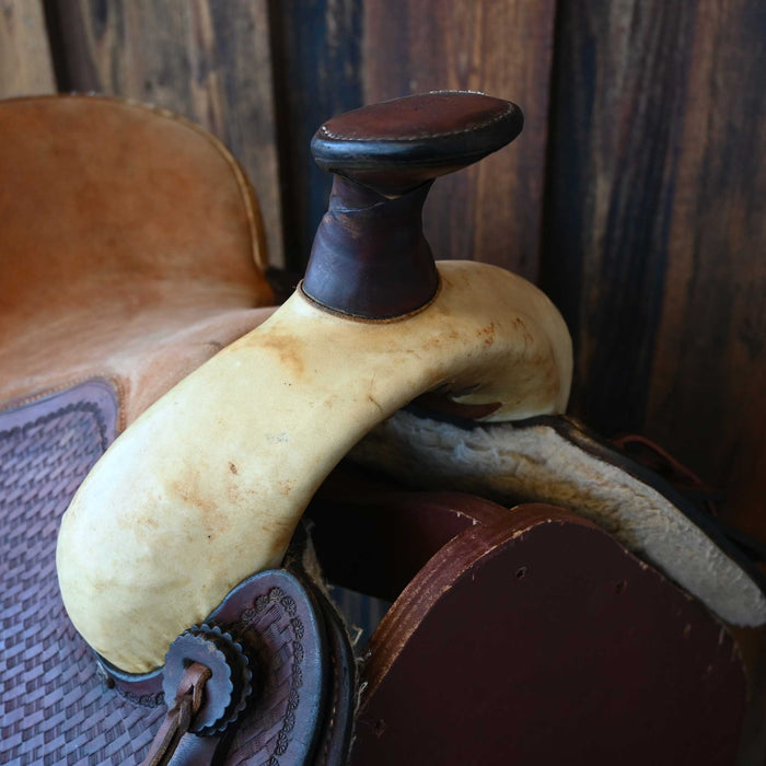 15.5" USED TEAM ROPING SADDLE