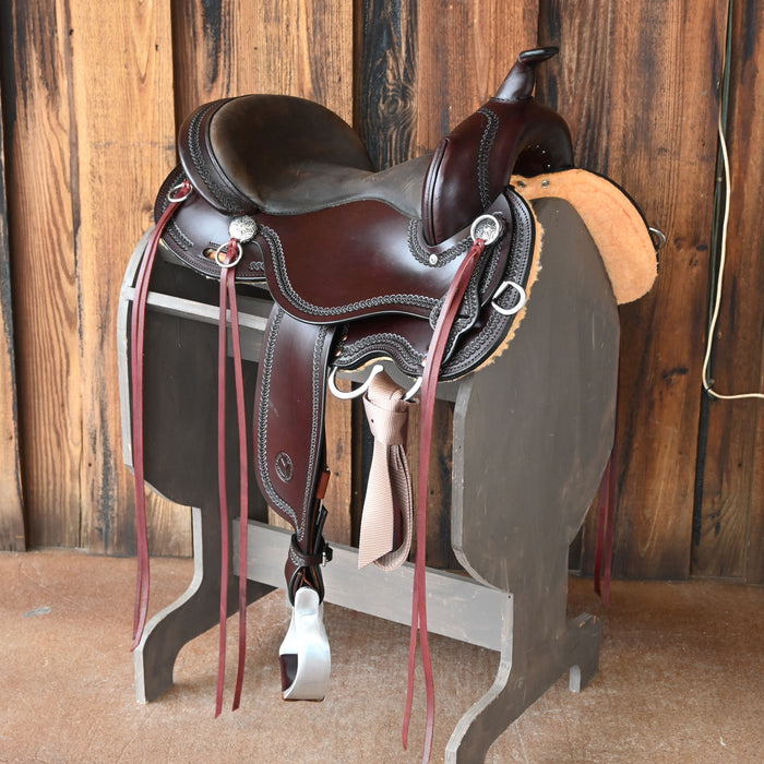 16" CIRCLE Y GILLETTE TRAIL SADDLE