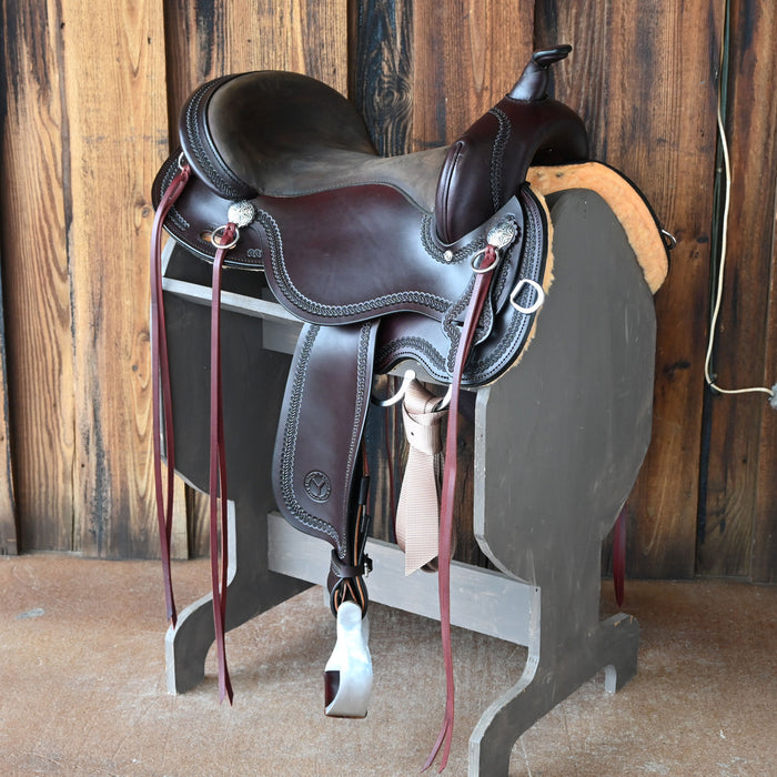 16" CIRCLE Y GILLETTE TRAIL SADDLE