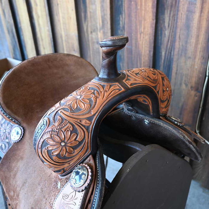 13.5" USED JEFF SMITH XTREME BARREL SADDLE Saddles - Used Jeff Smith