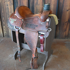 14.5" USED MARTIN TEAM ROPING SADDLE