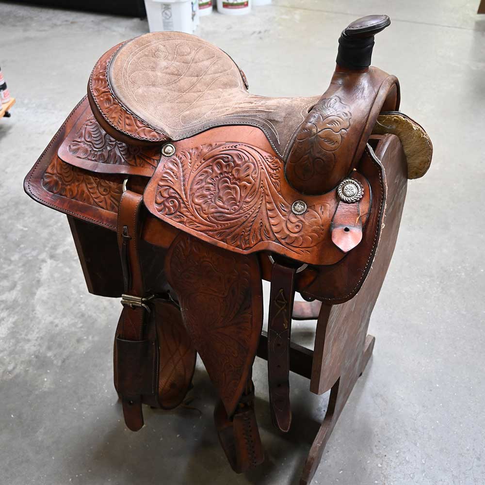 16.5" USED CIRCLE T PRO SERIES ROPING SADDLE