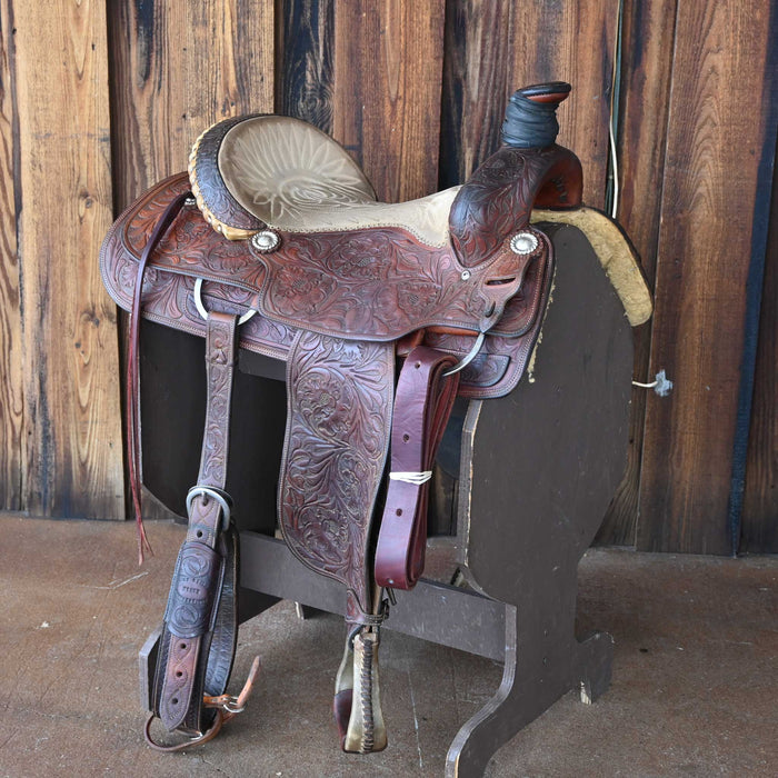 16" USED RONALD MCINTIRE TEAM ROPING SADDLE