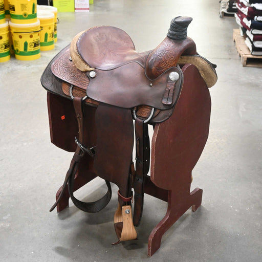 14.5" USED COURTS TEAM ROPING SADDLE Saddles - Used Courts Saddlery