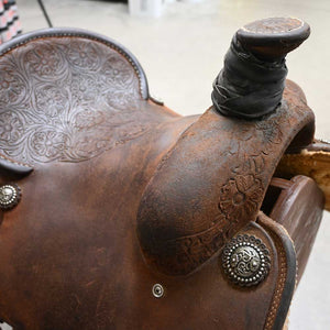 13.5" USED RELENTLESS ROPING SADDLE