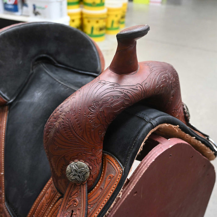 14.5" USED CIRCLE Y JACKIE JATZLAU TREELESS BARREL SADDLE Saddles - Used Circle Y Saddlery