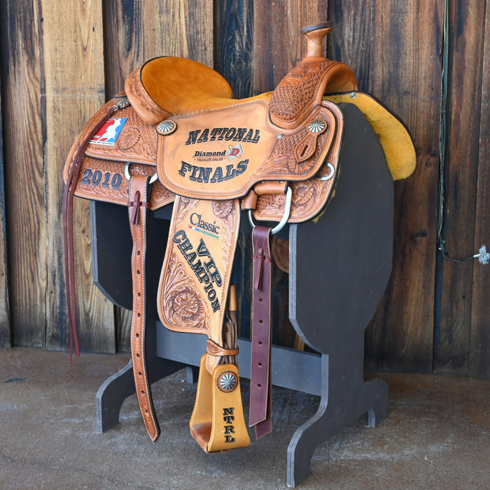15" USED JX2 TEAM ROPING SADDLE
