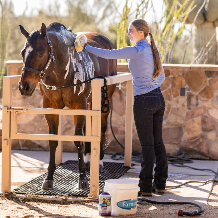 Farnam Vetrolin Wonder Blue Shampoo Equine - Grooming Farnam