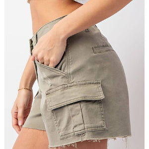Women's Mineral Washed Cargo Shorts - FINAL SALE WOMEN - Clothing - Shorts ee:some   