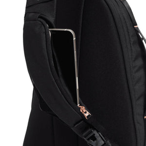 The North Face Isabella Sling ACCESSORIES - Luggage & Travel - Backpacks & Belt Bags The North Face   
