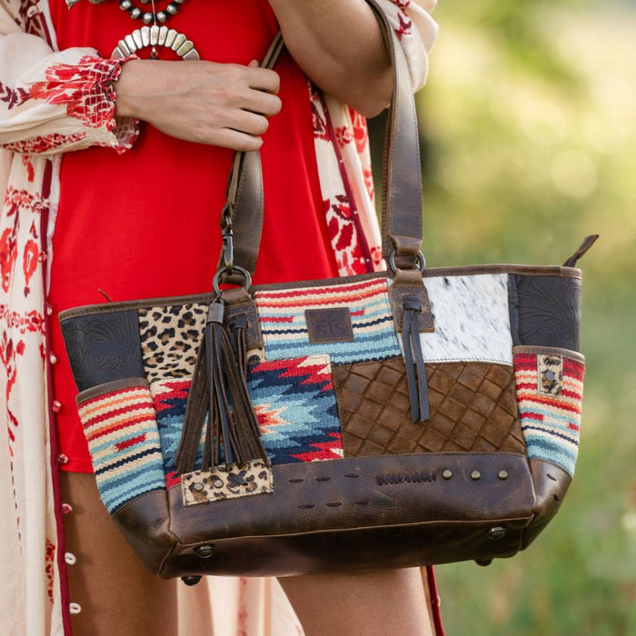 STS Ranchwear Chaynee Mountain Tote WOMEN - Accessories - Handbags - Tote Bags STS Ranchwear   