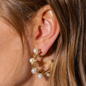 Kali Medium Flower Hoop w/Pearl Earrings WOMEN - Accessories - Jewelry - Earrings Taylor Elliott Designs