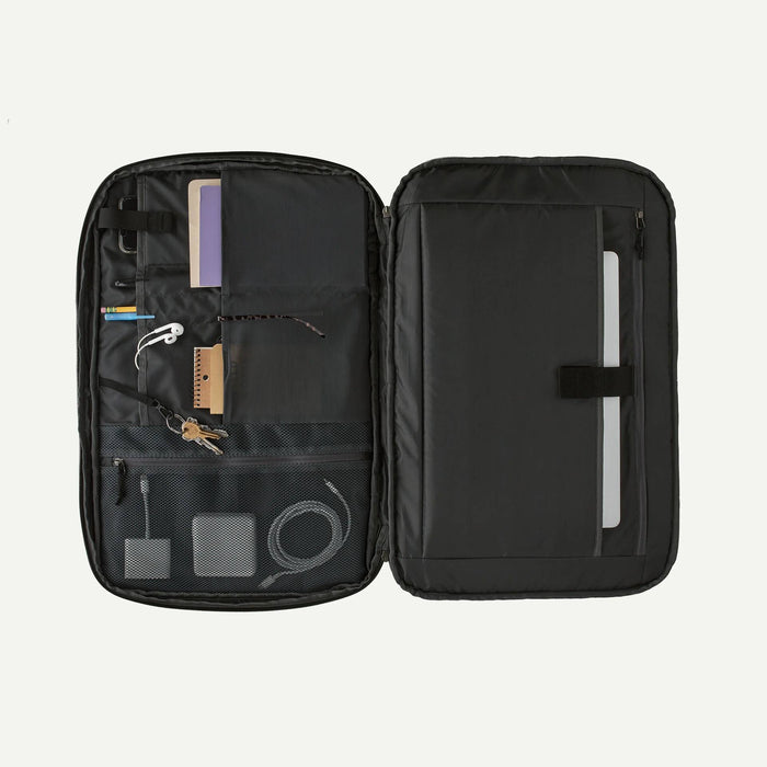 Patagonia Black Hole MLC Backpack- Black ACCESSORIES - Luggage & Travel - Backpacks & Belt Bags Patagonia