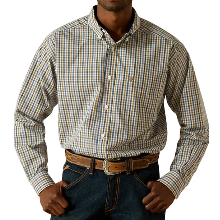 Ariat Men's Wrinkle Free Dusty Classic Fit Plaid Shirt MEN - Clothing - Shirts - Long Sleeve Ariat Clothing
