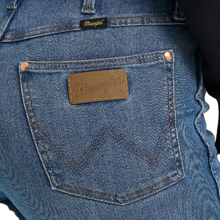 Wrangler Lainey Wilson Boot Hugger Jean