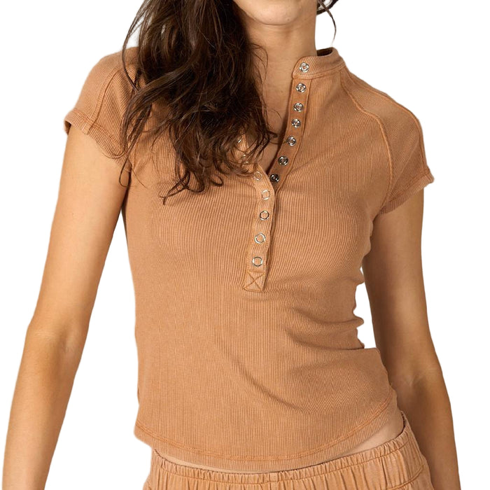 Camel Snap Down Raglan Tee