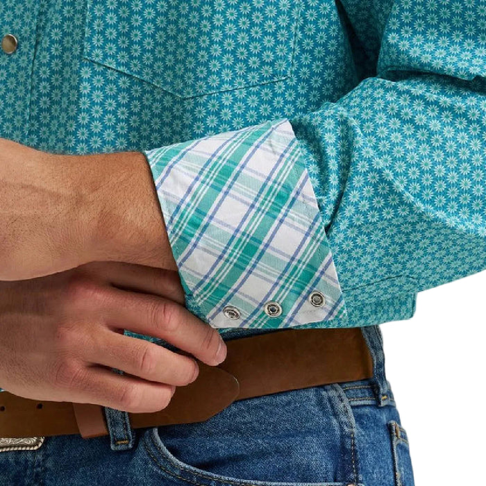 Wrangler Men's George Strait Troubadour Teal Button Down Shirt