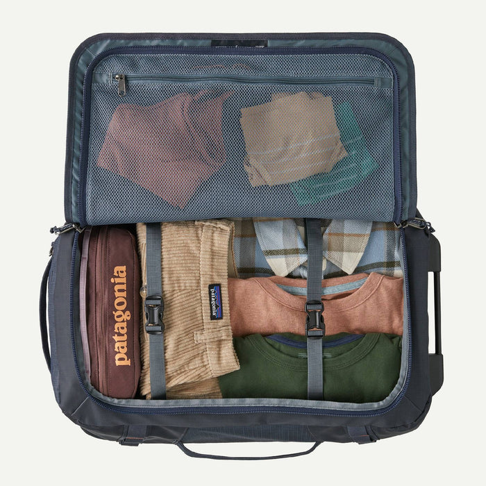 Patagonia 40L Black Hole Wheeled Duffle Bag - Smolder Blue w/Amanita Red ACCESSORIES - Luggage & Travel - Duffle Bags Patagonia