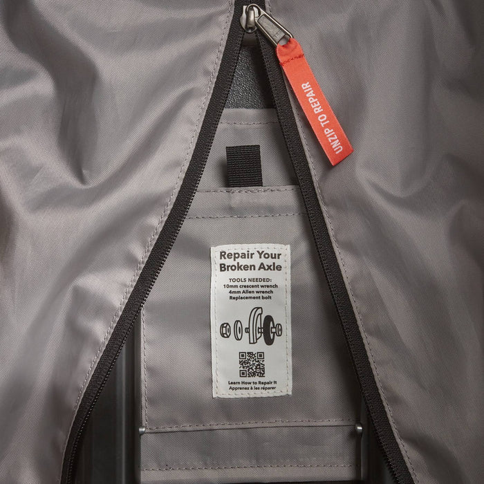 Patagonia 40L Black Hole Wheeled Duffle Bag - Smolder Blue w/Amanita Red ACCESSORIES - Luggage & Travel - Duffle Bags Patagonia