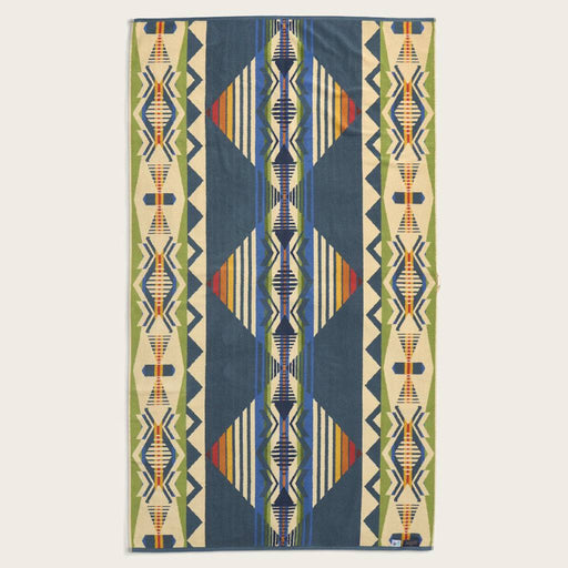 Pendleton Oversized Jacquard Spa Towel - Creekside HOME & GIFTS - Bath & Body - Towels Pendleton