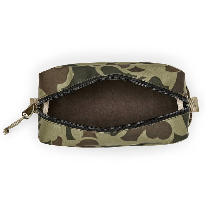 Filson All Weather Travel Pack - Tundra Shrub Camo ACCESSORIES - Luggage & Travel - Shave Kits Filson