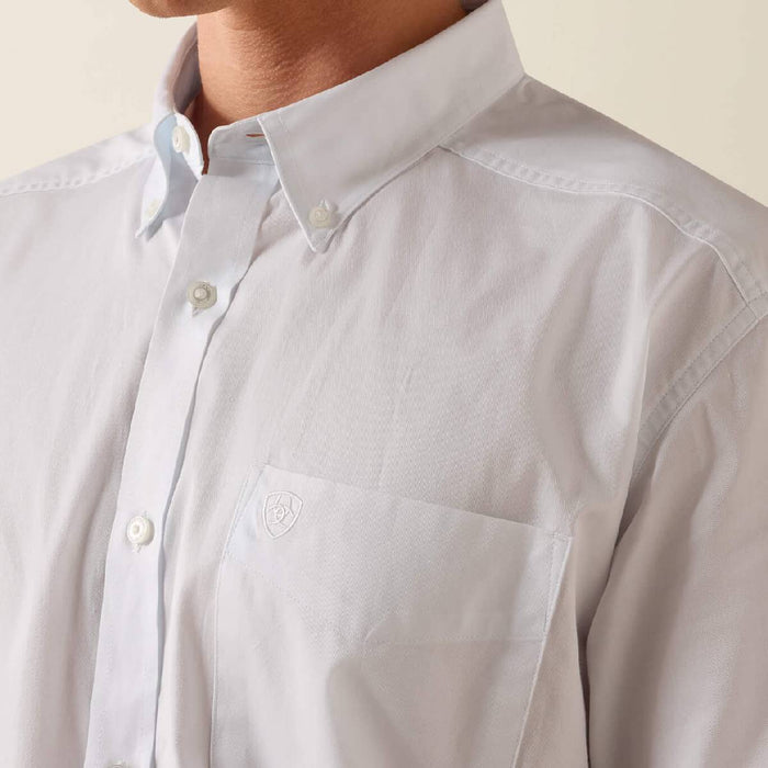 Ariat Men's Lightweight Twill Classic Fit Solid White Button Down Shirt MEN - Clothing - Shirts - Short Sleeve Ariat Clothing