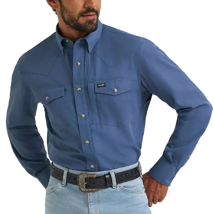Wrangler Men's All Terrain Gear Vintage Indigo Performance Shirt