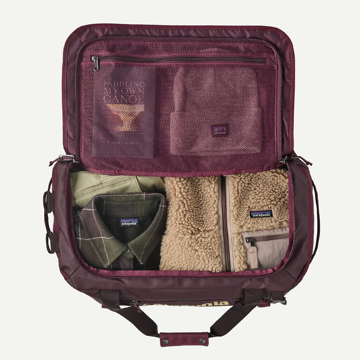 Patagonia 40L Black Hole Duffle Bag - Berry Fig
