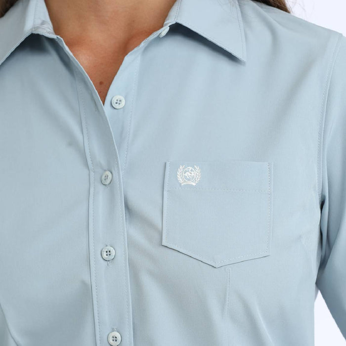 Cinch Women's Arenaflex Solid Light Blue Button Down Shirt