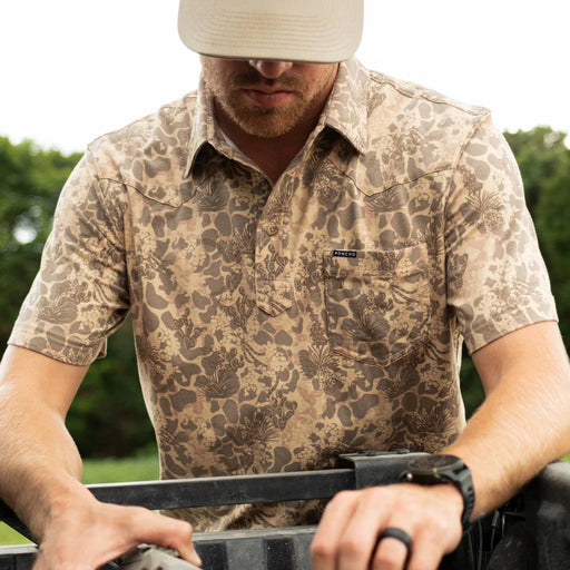 Poncho Armadillo Polo Shirt MEN - Clothing - Shirts - Short Sleeve Poncho Outdoors