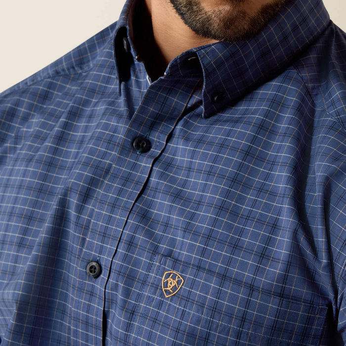 Ariat Men's Pro Series Jose Plaid Button Down Shirt