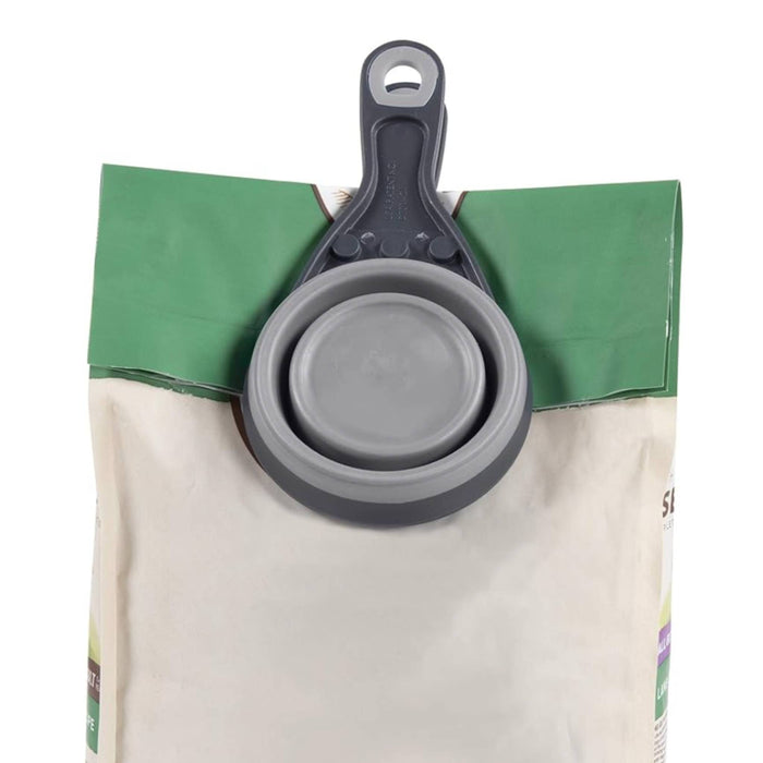 Dexas Collapsible KlipScoop Collapsible Dry Dog Food Scoop and Dog Food Bag Clip, 2 Cup Capacity