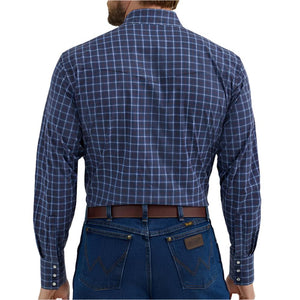 Wrangler Men's Plaid Print Shirt MEN - Clothing - Shirts - Long Sleeve Shirts Wrangler   