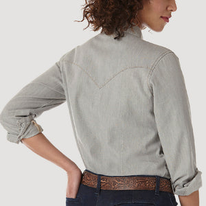 Wrangler Women's Pearl Snap Shirt WOMEN - Clothing - Tops - Long Sleeved Wrangler   