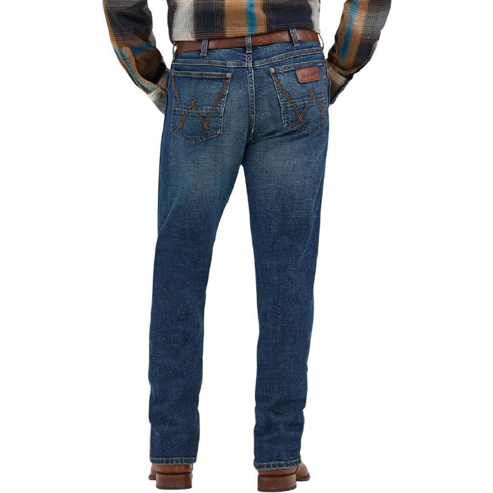 Wrangler Men's Retro Slim Straight Jean