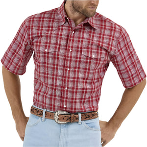 Wrangler Men's Wrinkle Resistant Plaid Shirt MEN - Clothing - Shirts - Short Sleeve Wrangler