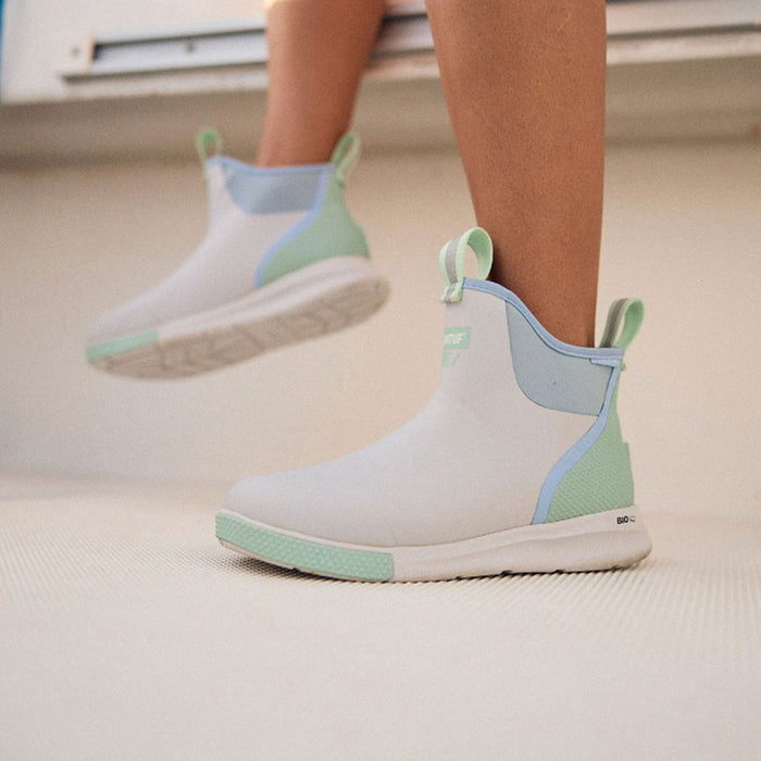 XTRATUF Women's Cloud Ankle Deck Sport Boot