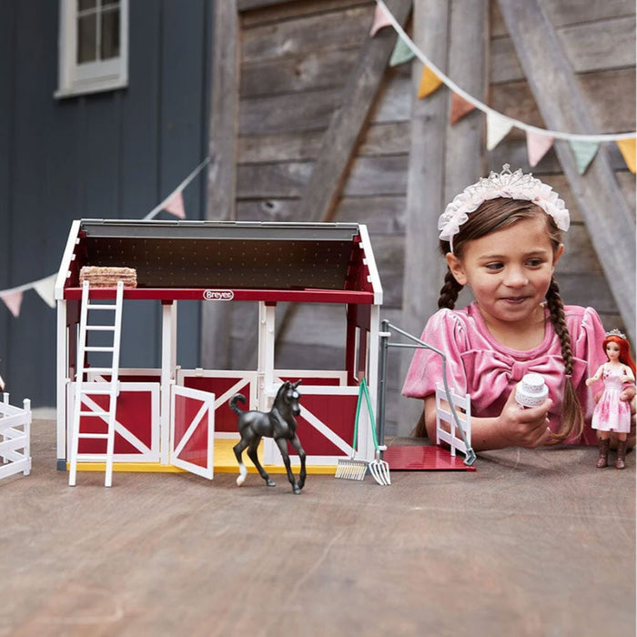 Breyer Summer Springs Country Stable