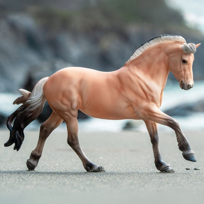 Breyer Sweetwater's Zorah Belle