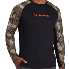 Simms Men's Challenger Solar Crew, Black/Regiment Camo Olive Drab / L