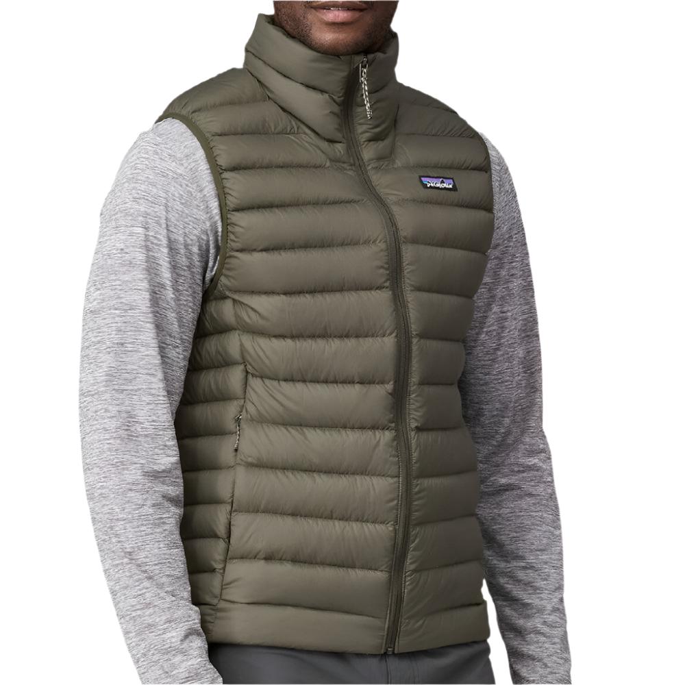 Patagonia Men's Down Sweater Vest MEN - Clothing - Outerwear - Vests Patagonia   