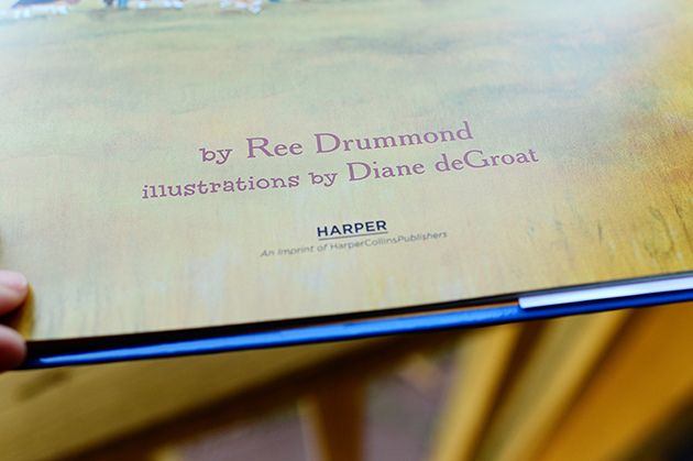 Charlie Goes To School HOME & GIFTS - Books Harper Collins Publisher   