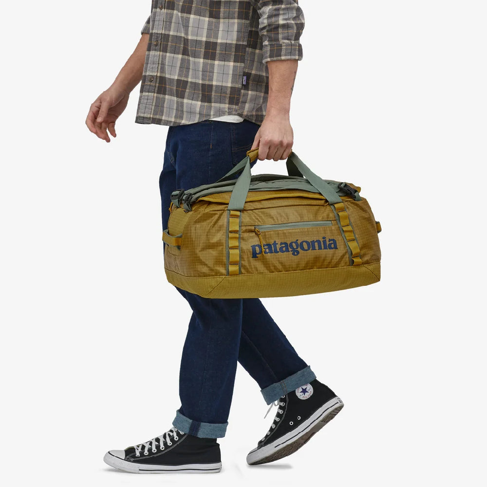 Patagonia 40L Black Hole Duffel Bag - Cabin Gold - Teskeys