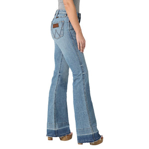 Wrangler Women's High Rise Retro Green Trouser Jean - FINAL SALE WOMEN - Clothing - Jeans Wrangler   