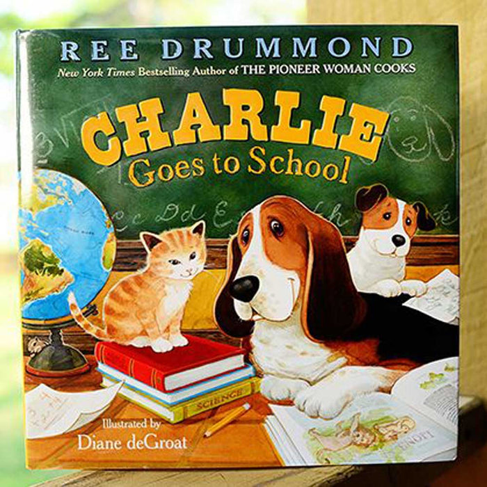 Charlie Goes To School HOME & GIFTS - Books Harper Collins Publisher   